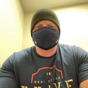 Meet your Posher, Robert